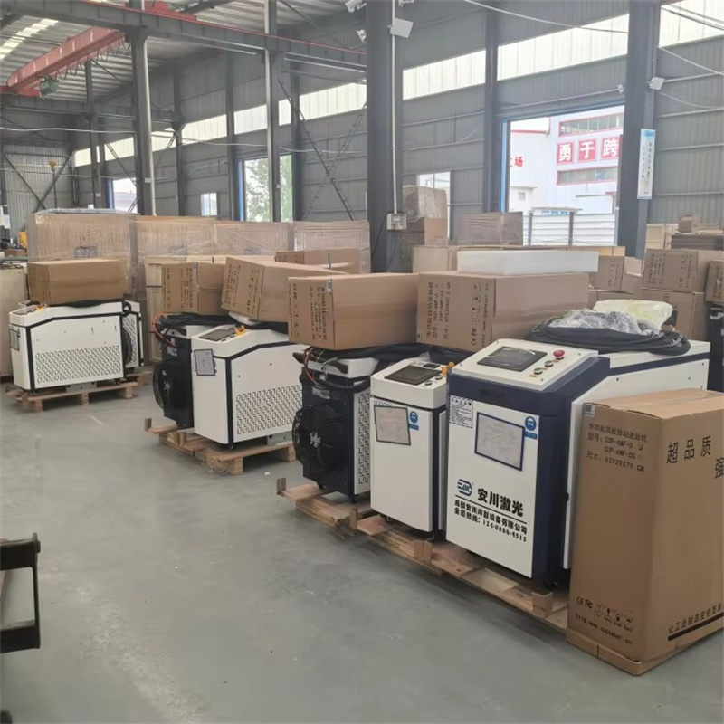 Handheld Laser Welding Machine - Laserowa spawarka ręczna światłowodowa - 3