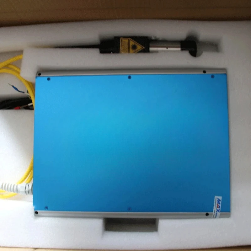 Źródło lasera światłowodowego  – Fiber Laser Source 20W recenzja i cena